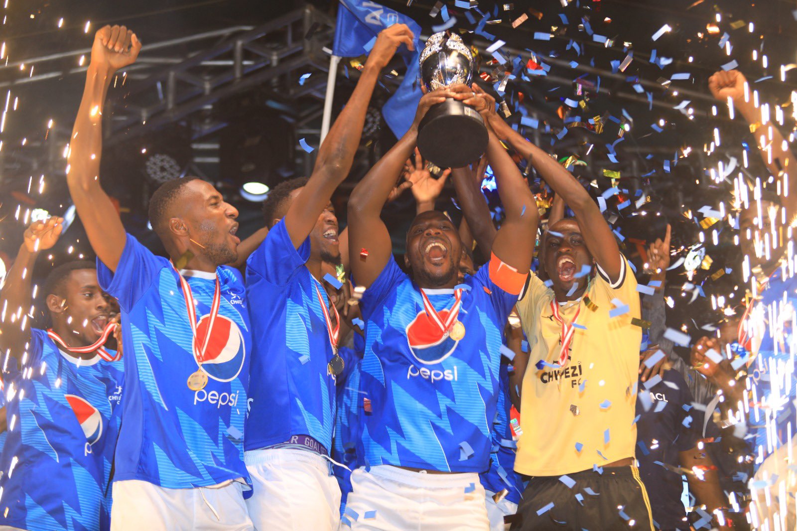 Chaapa’s Chwezi defeat Ntare’s Machando to win inaugural Pepsi School’s Alumni Champion’s League  amidst heavy tension
