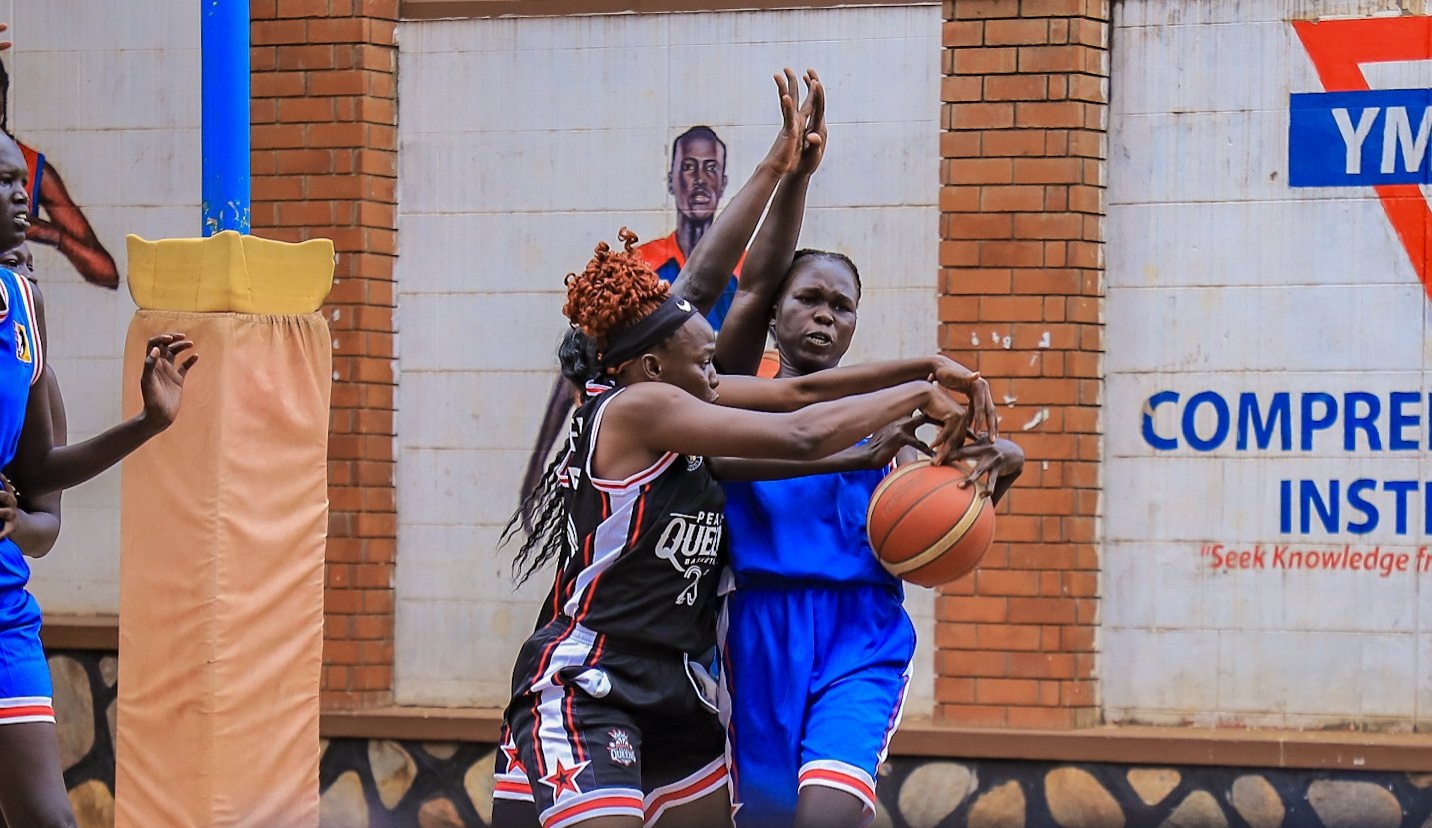 Seeta High give Pearl Queens bloody nose