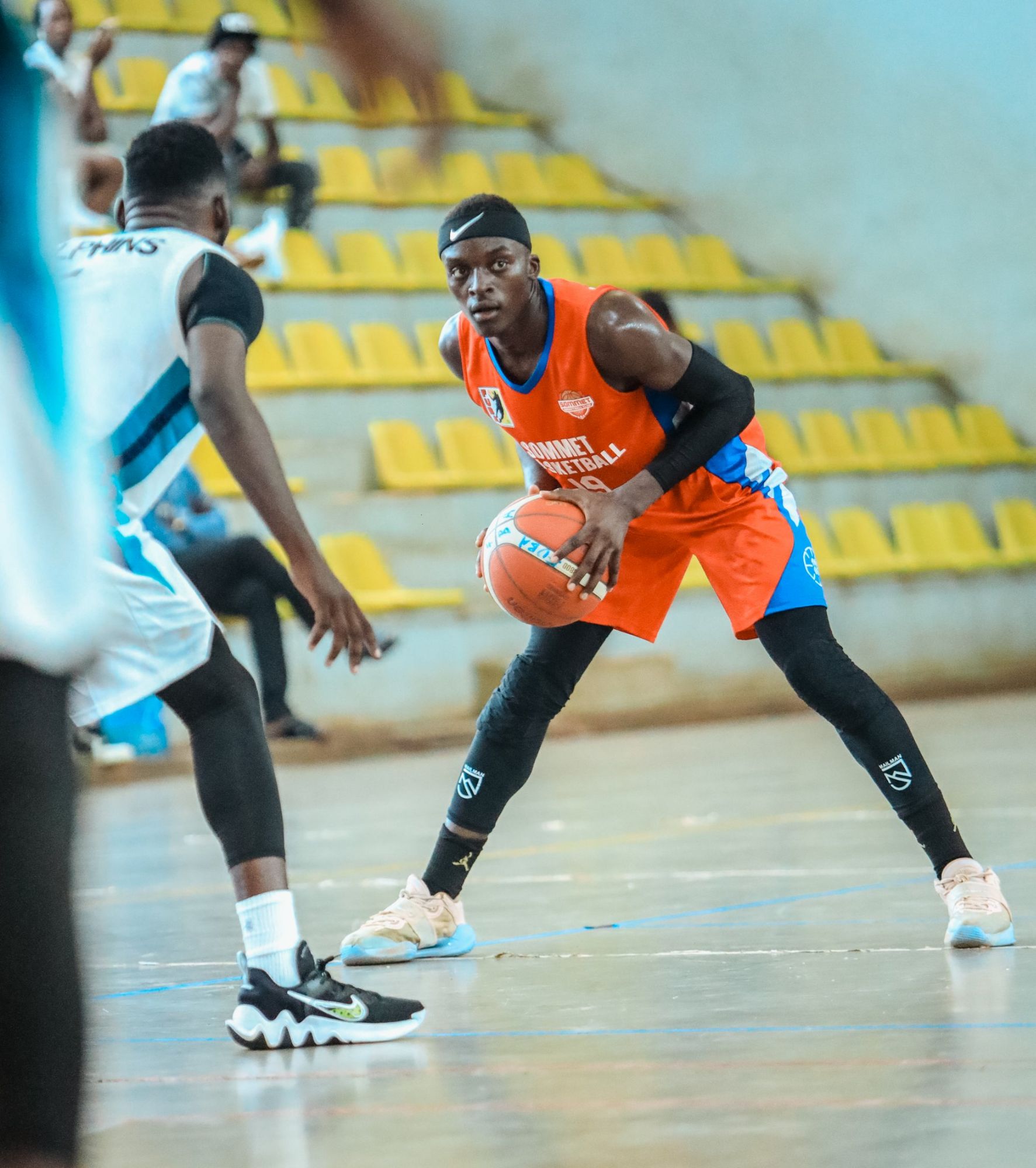 Sommet start strong with JKL Dolphins win